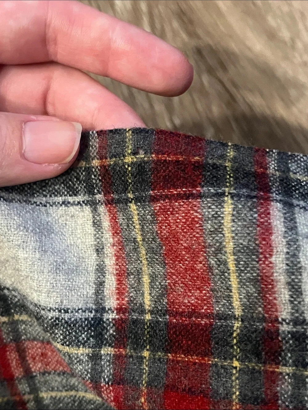 Pendleton Red, Gray & Cream Plaid Wool Scarf